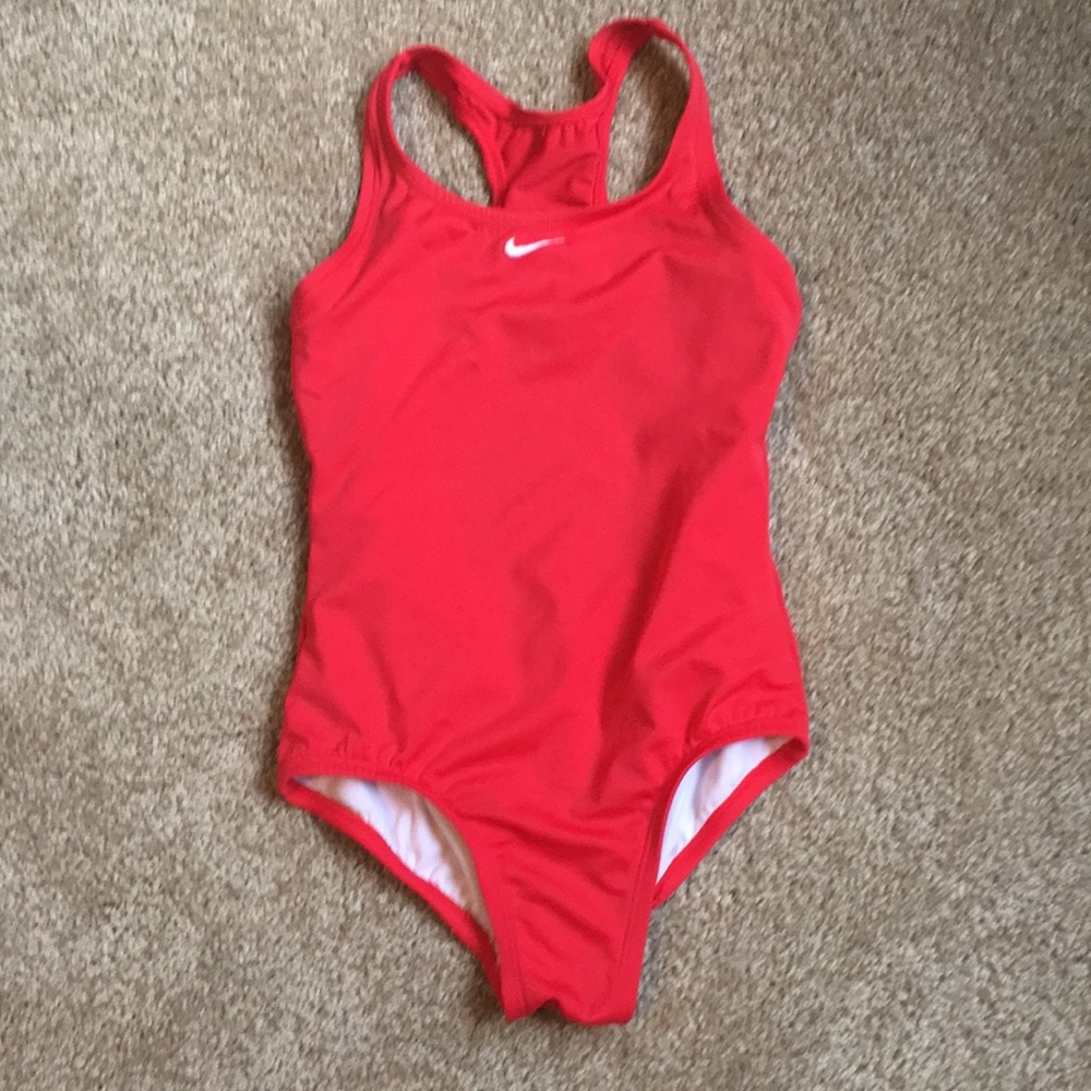 1 piece Nike swimsuit